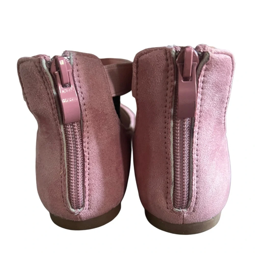Big Girls' Pink Crisscross Faux Suede  Ballet Flats Sz 4